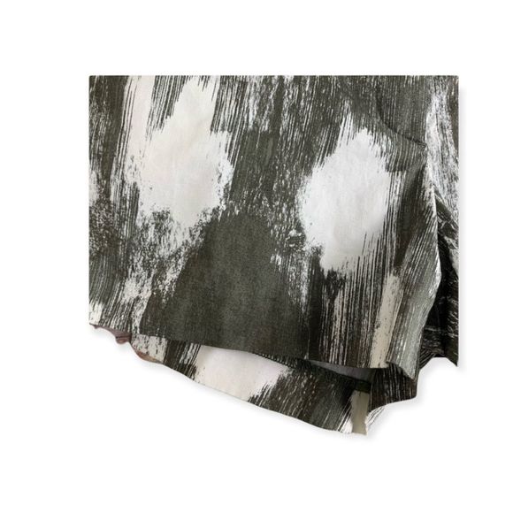 Women’s Sz 10 Gap 3 1/2” Inseam Shorts NWT - Picture 4 of 6